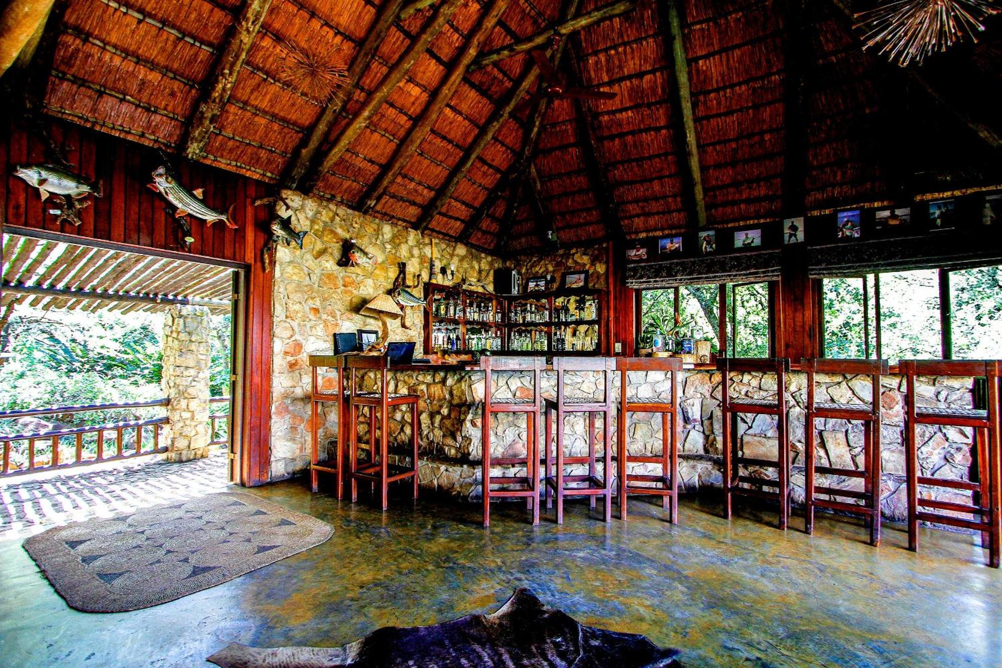 Shayamoya Tiger Fishing And Game Lodge Понгола Экстерьер фото